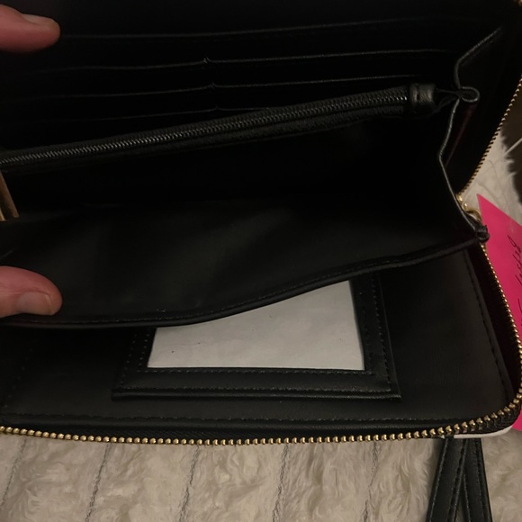 Betsey Johnson Black and Brown Leopard Print Wristlet - Picture 4 of 6